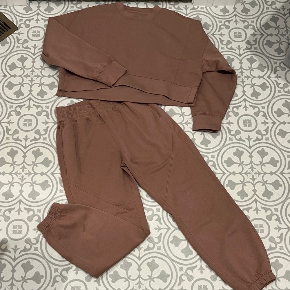 Light Brown Sweatshirt and Joggers Set